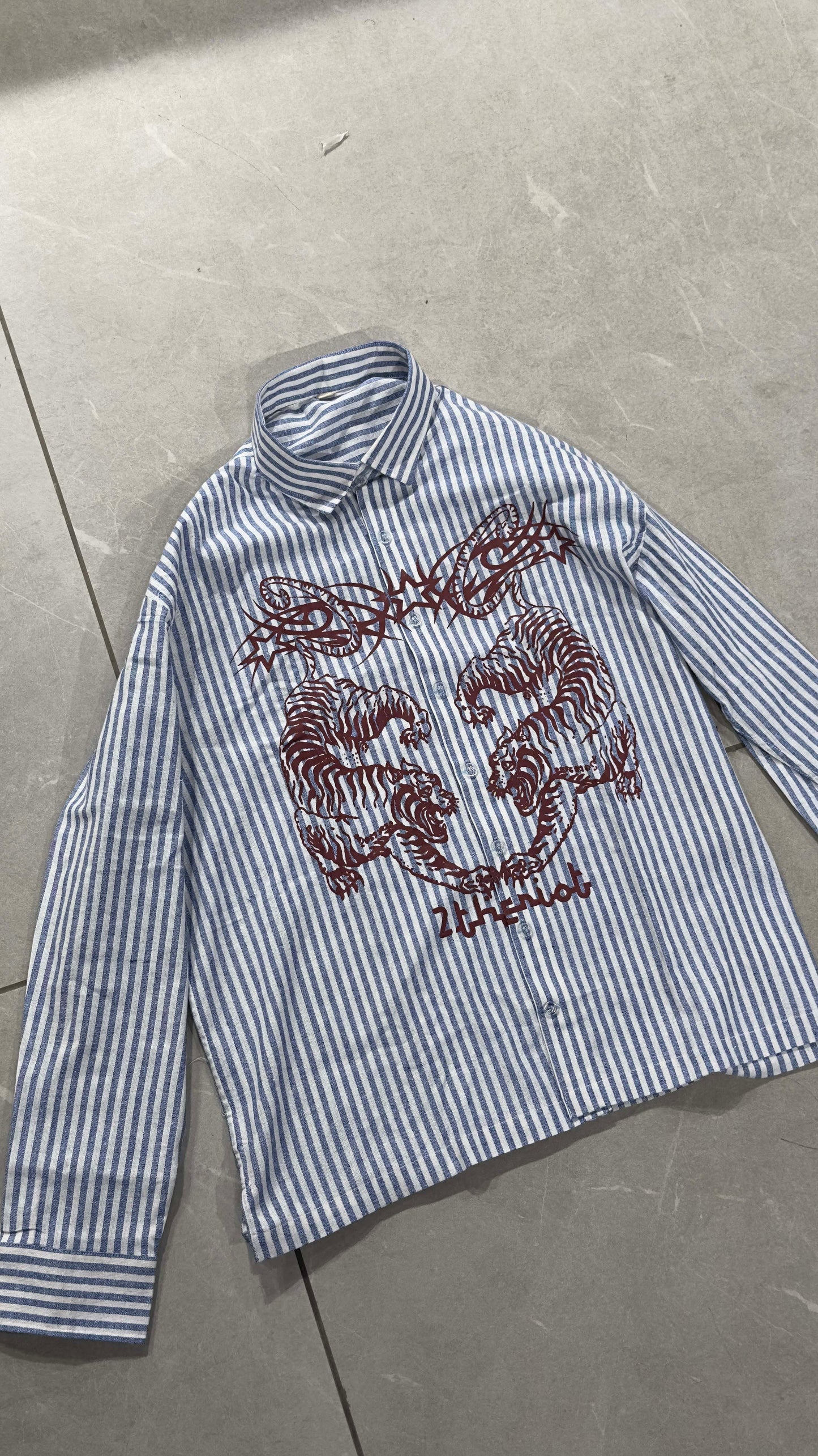 ★TWIN TIGER SHIRT ★